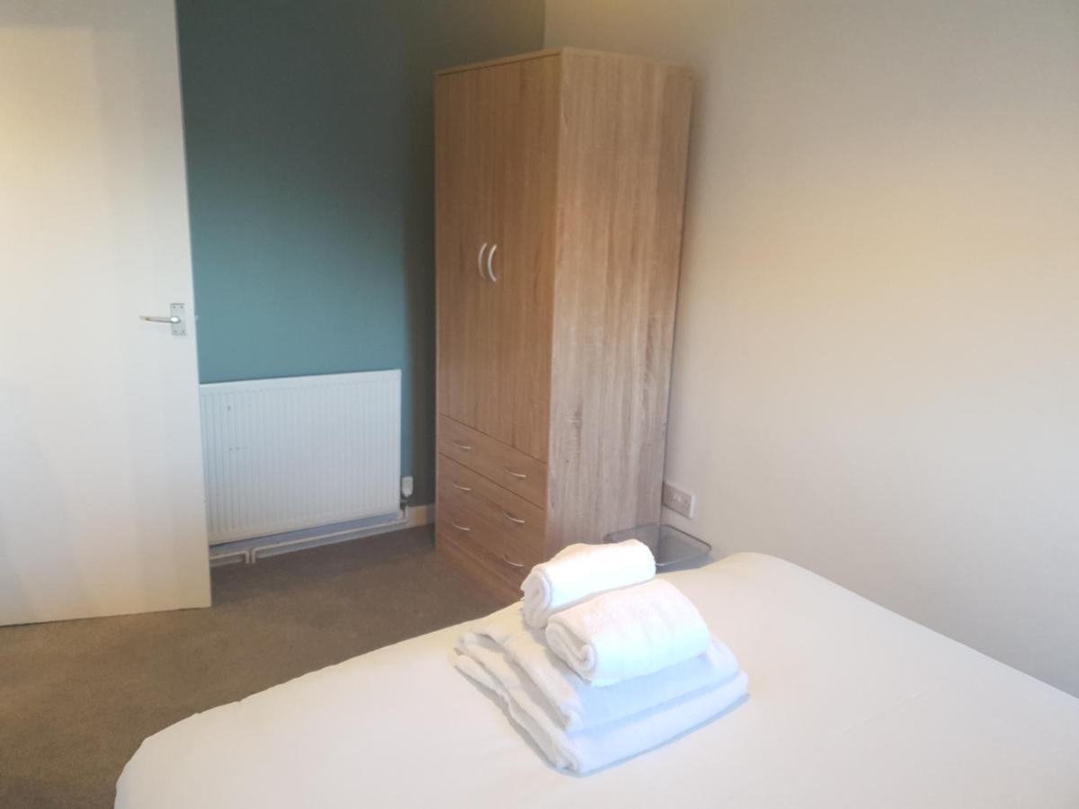 Topzy-Turvy - 1 Bedroom Apartment Swansea Ngoại thất bức ảnh